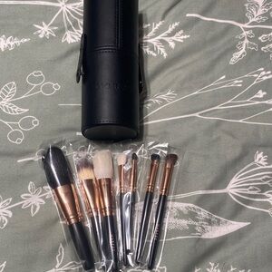 Morphe Black Brush Holder